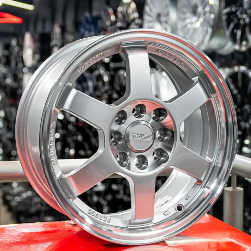 AROS RIN 15 - 8X100/114 - ET38 - PLATEADO