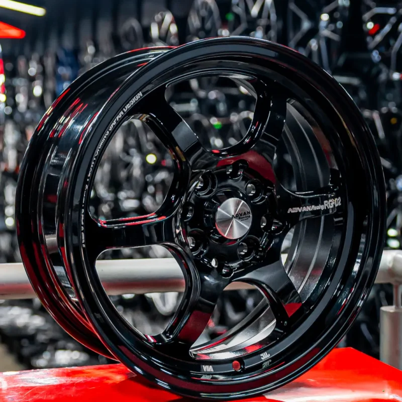 AROS RIN 15 - 8X100/114 - ET40 - NEGRO BRILLANTE