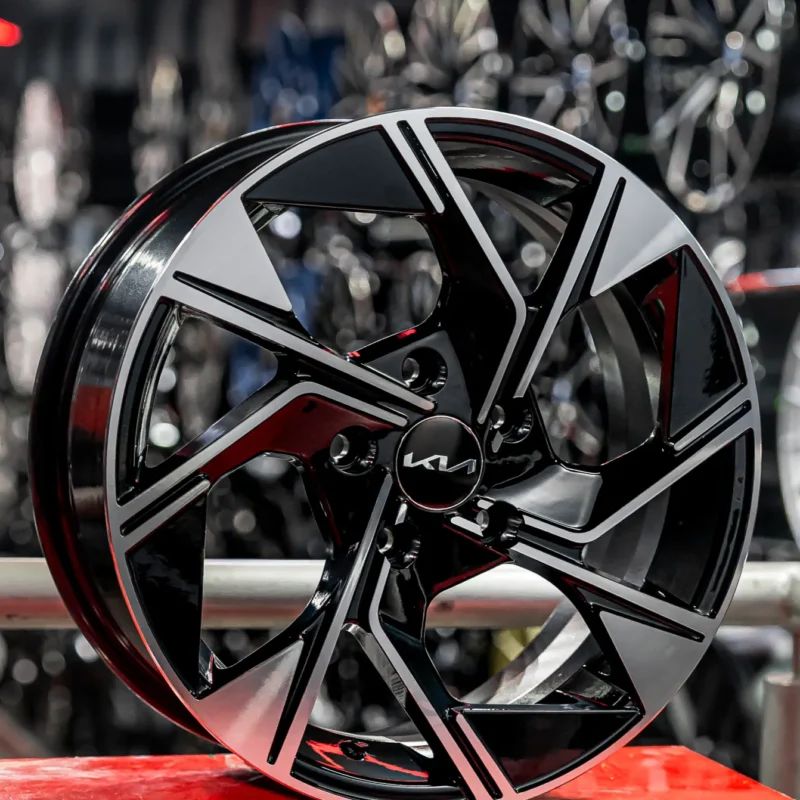 AROS RIN 16 - 5X114 - ET38 - NEGRO / PULIDO