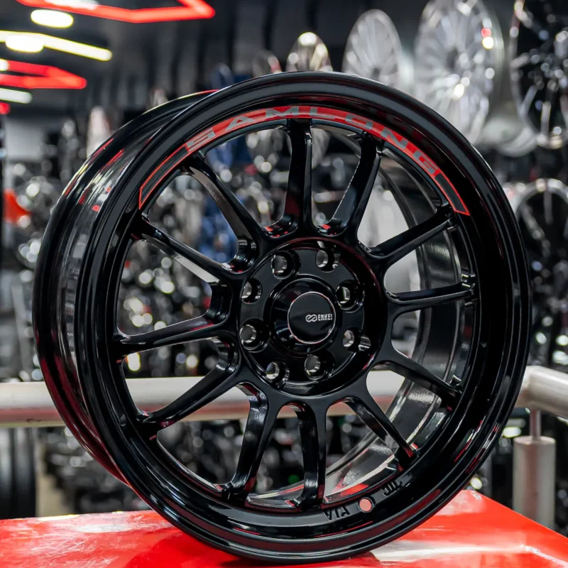 AROS RIN 16 - 8X100/114 - ET38 - NEGRO BRILLANTE