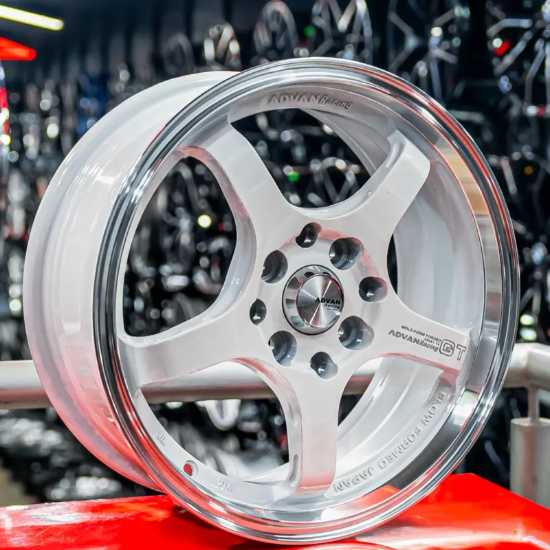 AROS RIN 16 - 8X100/114 - ET40 - BLANCO / PULIDO