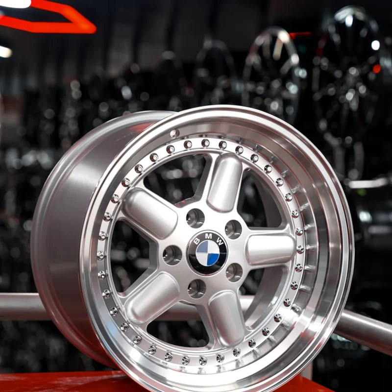 AROS RIN 17 - 5X120 - ET30 - PLATEADO / PULIDO