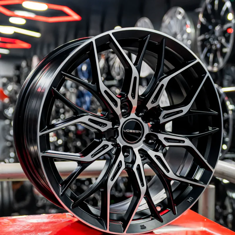 AROS RIN 17 - 8X100/114 - ET35 - NEGRO / PULIDO