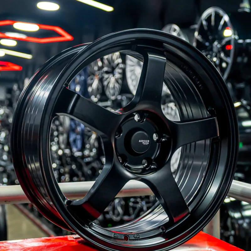 AROS RIN 17 - 5X108 - ET38 - NEGRO MATE