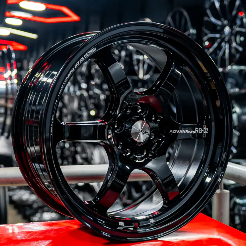 AROS RIN 17 - 8X100/114 - ET40 - NEGRO BRILLANTE