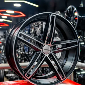 AROS RIN 18 - 5X114 - ET40 - NEGRO / PULIDO