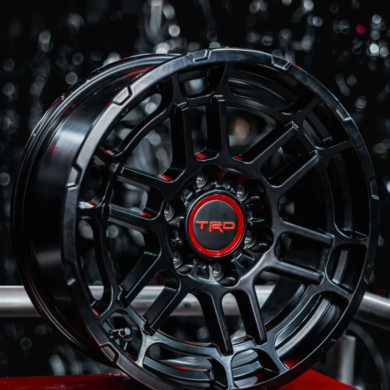 AROS RIN 18 - 6X139 - ET15 - NEGRO / ROJO