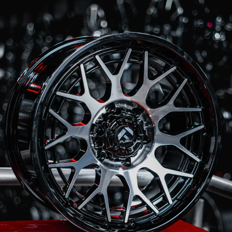 AROS RIN 18 - 6X139 - ET0 - NEGRO / PULIDO