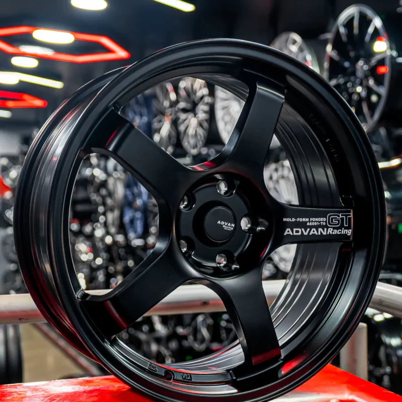 AROS RIN 18 - 5X108 - ET38 - NEGRO MATE