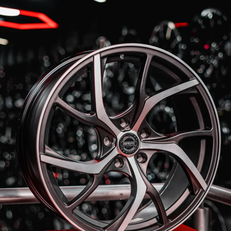 AROS RIN 20 - 5X120 - ET40 - NEGRO / PULIDO