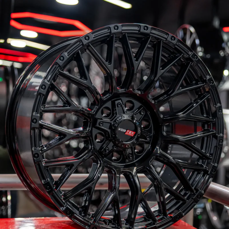 AROS RIN 20 - 6X139 - ET10 - NEGRO BRILLANTE