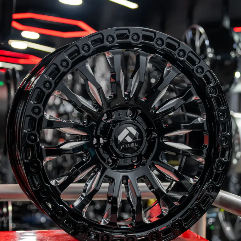 AROS RIN 20 - 6X139 - ET15 - NEGRO / PULIDO