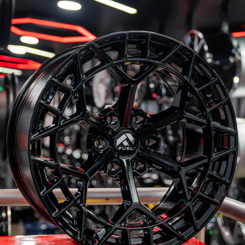 AROS RIN 20 - 6X139 - ET-18 - NEGRO BRILLANTE