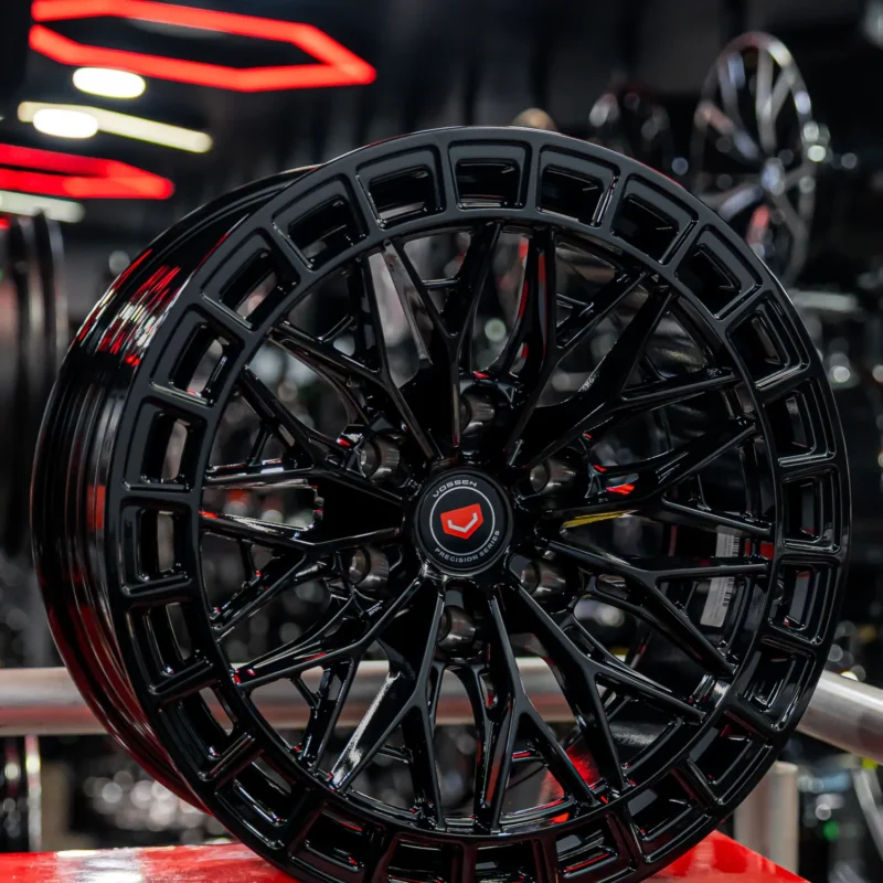 AROS RIN 20 - 6X139 - ET0 - NEGRO BRILLANTE