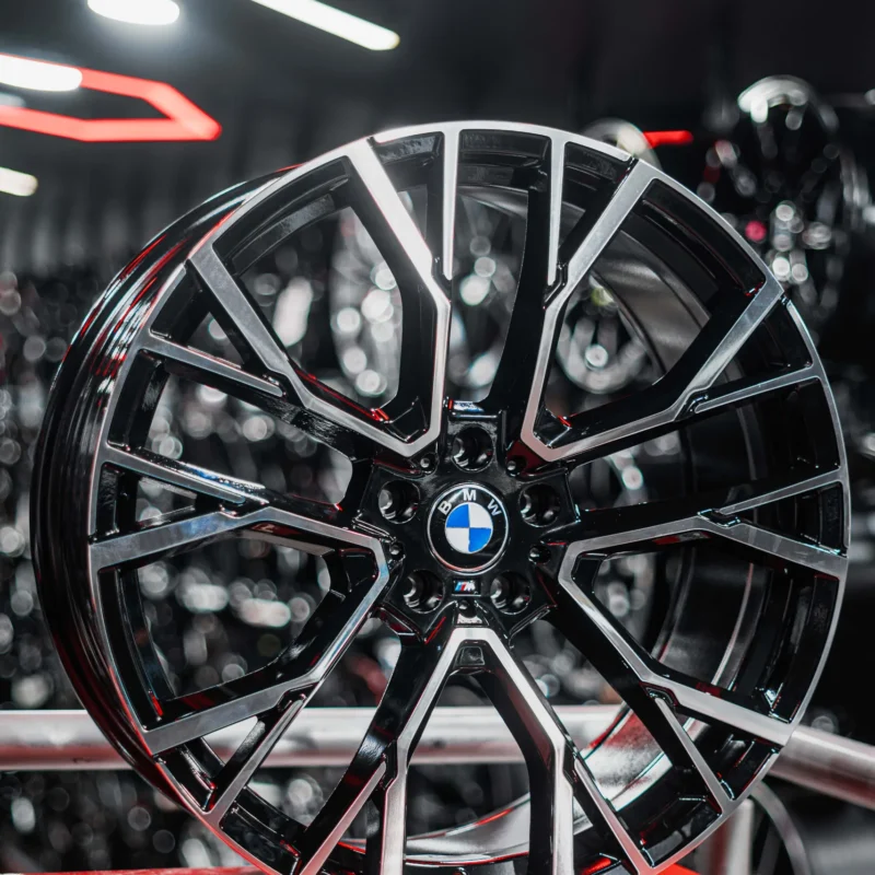 AROS RIN 22 -5X120 - ET37 - NEGRO / PULIDO